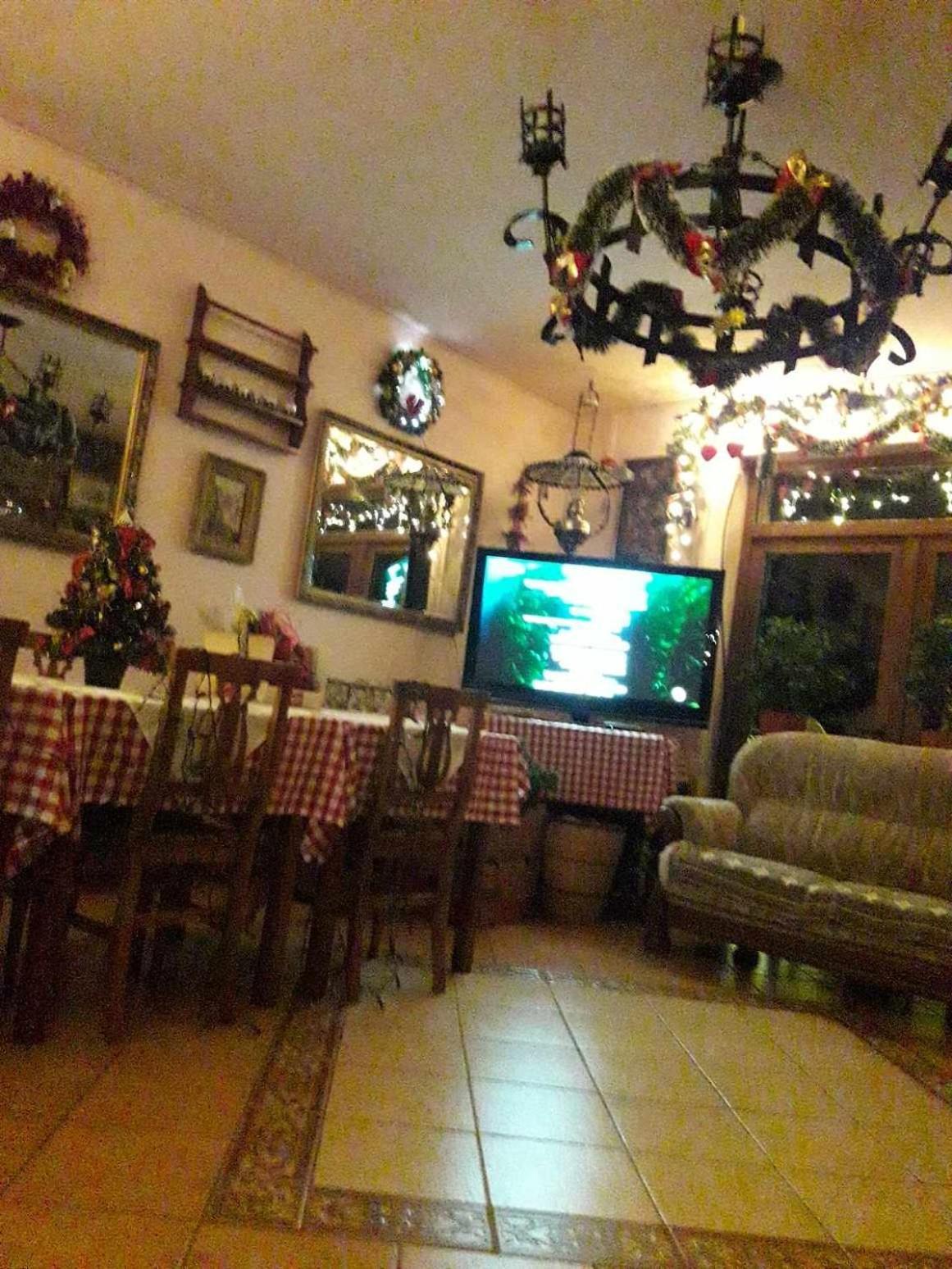 Panzio Anett Bed & Breakfast Pietroasa  Dış mekan fotoğraf