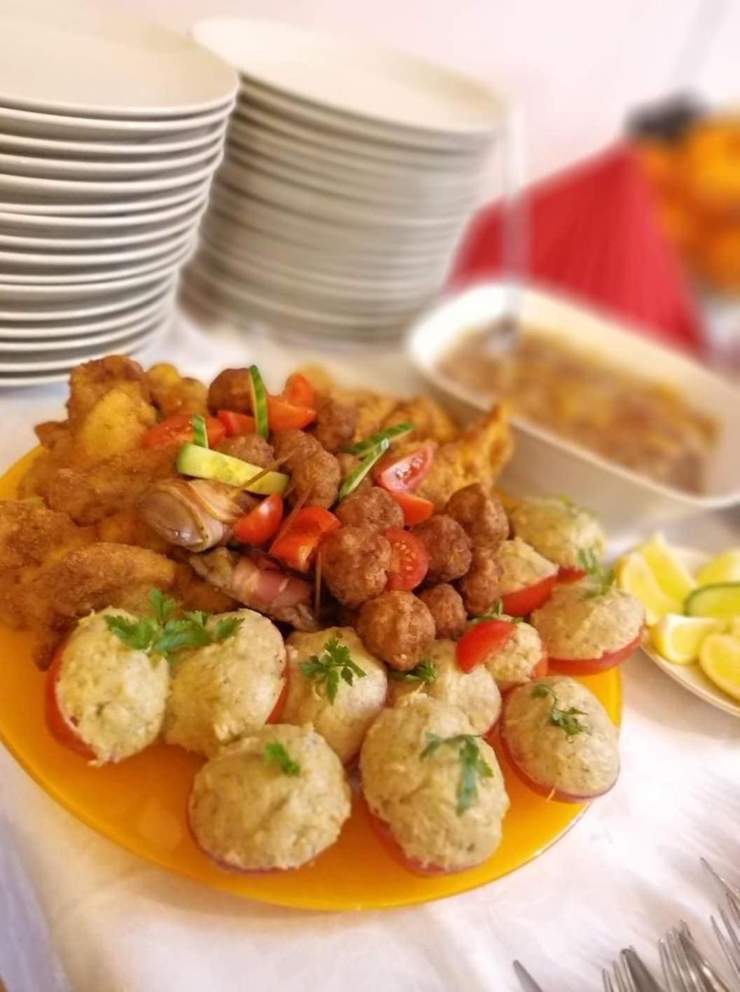 Panzio Anett Bed & Breakfast Pietroasa  Dış mekan fotoğraf
