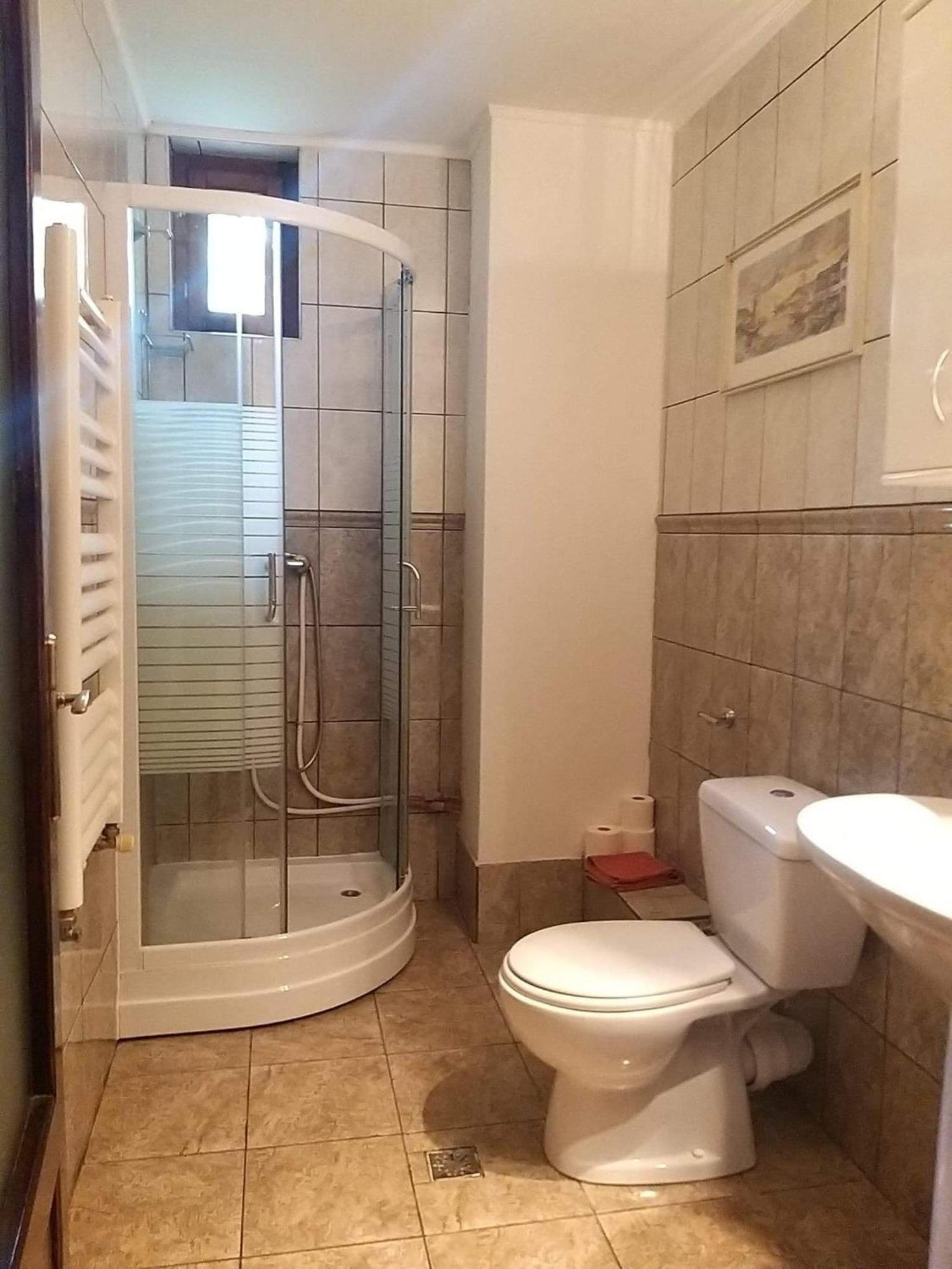 Panzio Anett Bed & Breakfast Pietroasa  Dış mekan fotoğraf